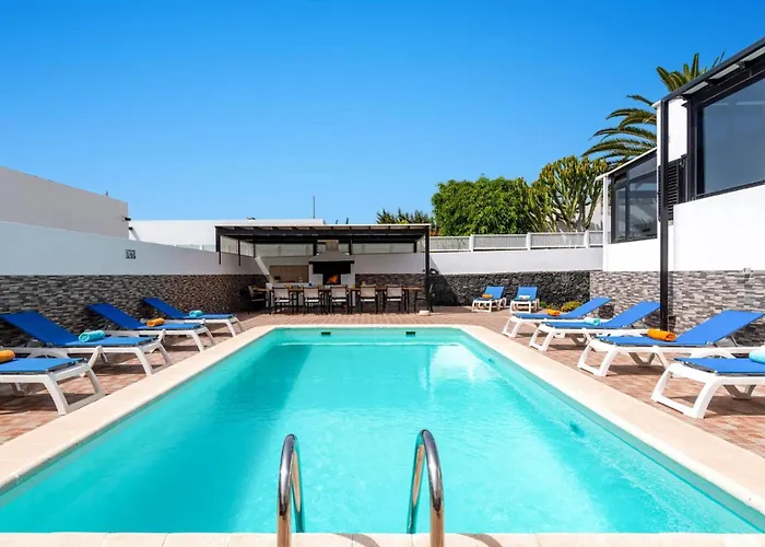 Alvaro Dos By * Playa Blanca (Lanzarote)